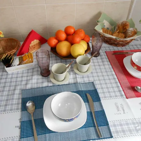 Bed & Breakfast Lara Castelletto sopra Ticino