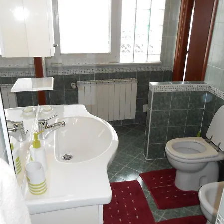 Bed & Breakfast Lara Castelletto sopra Ticino